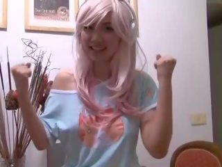 Super Sonico gets naked at home