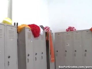 Cheerleader Sex In the Locker Room